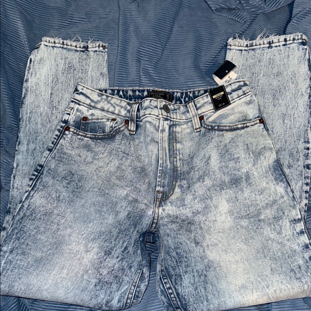 NWT Abercrombie & Fitch high rise Simone slim Acid Wash Jeans